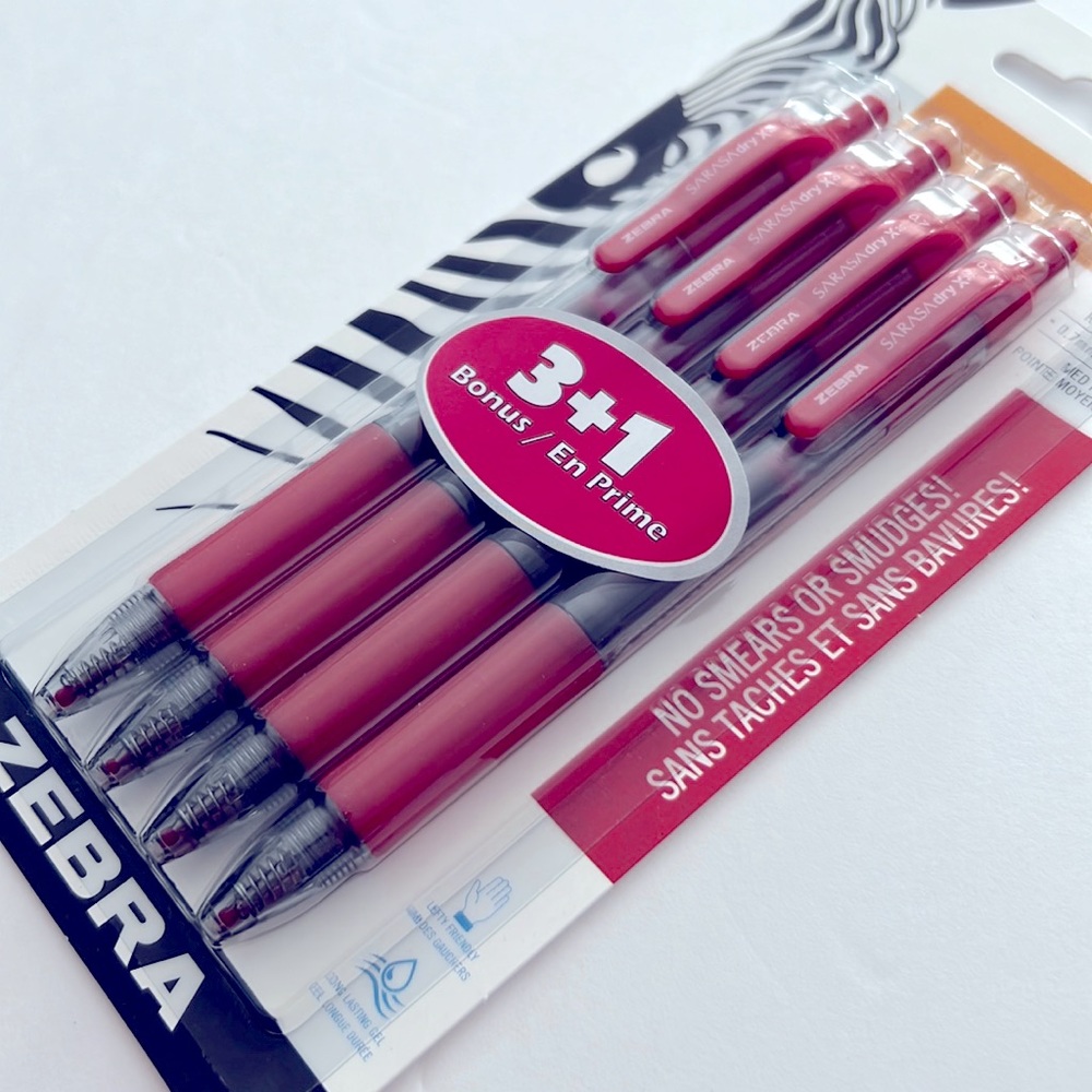 🆕 NEW Red Gel Retractable Pen with No Smears or Smudges, Fast Dry (0.7mm)